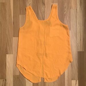 𝅺COPPER Key Mustard Sleeveless Blouse with Blue Bows & Open Back Women’s M